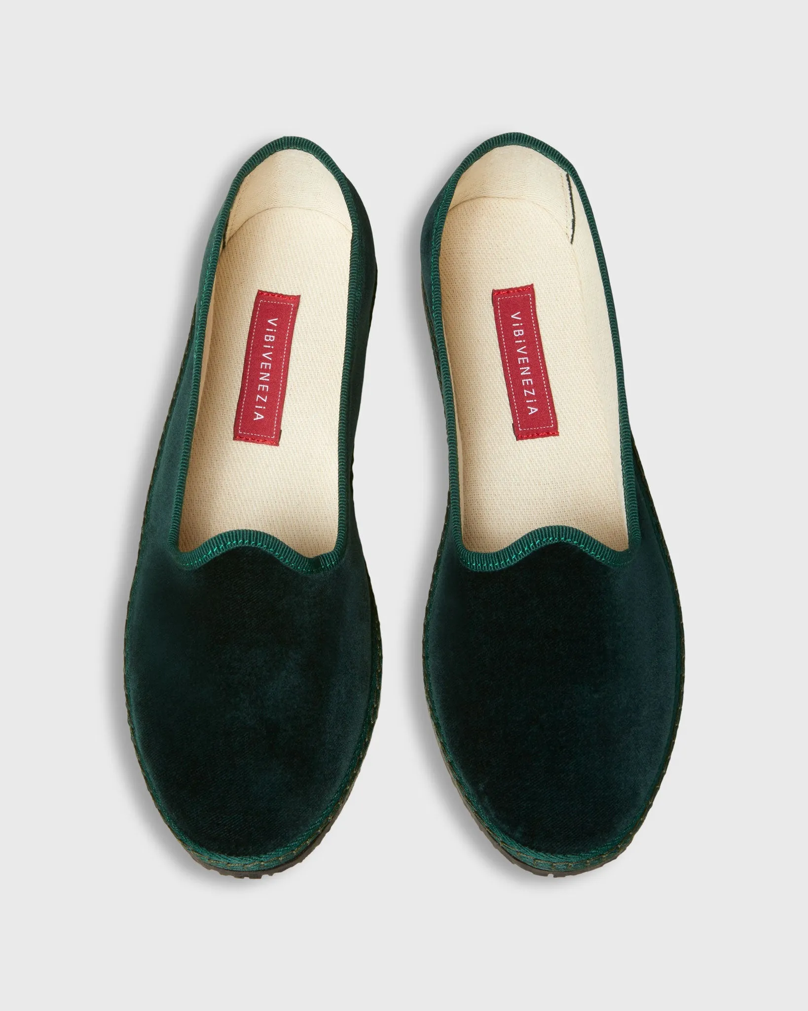 Classic Slippers in Laguna
