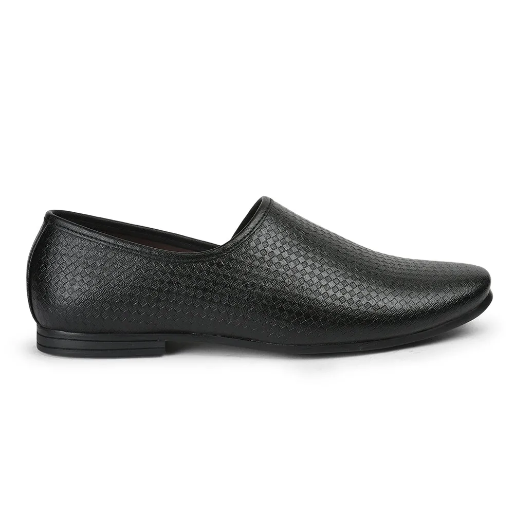 Fortune By Liberty Men VCL-47 Black Casual Non Lacing Shoes