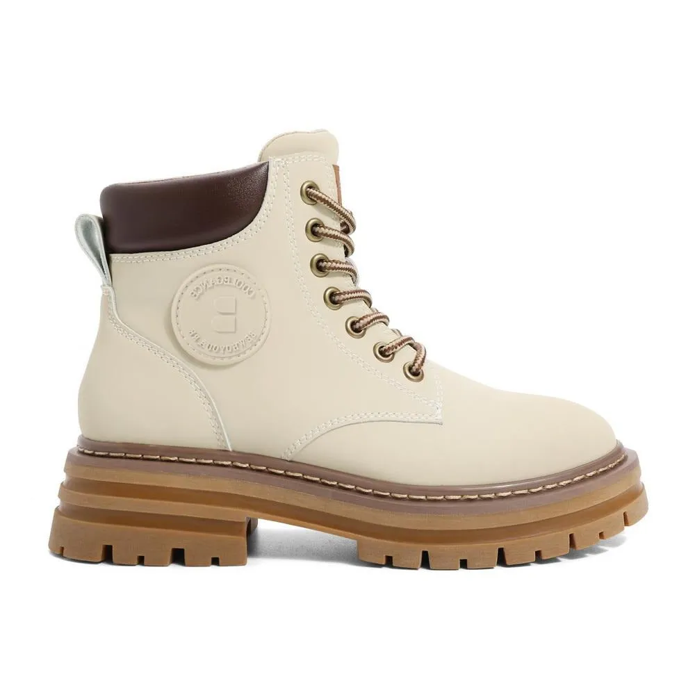 Lace up Studed Boots