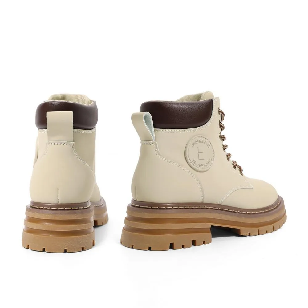 Lace up Studed Boots