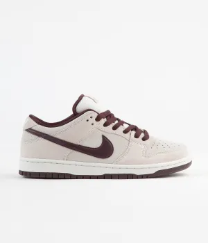Nike SB Dunk Low Pro Shoes - Desert Sand / Mahogany - Summit White