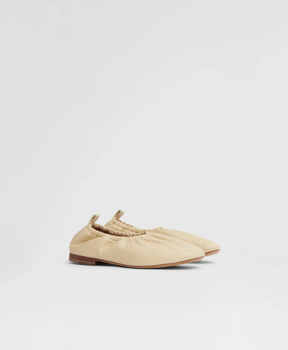 Ruched Ballerina - Dune