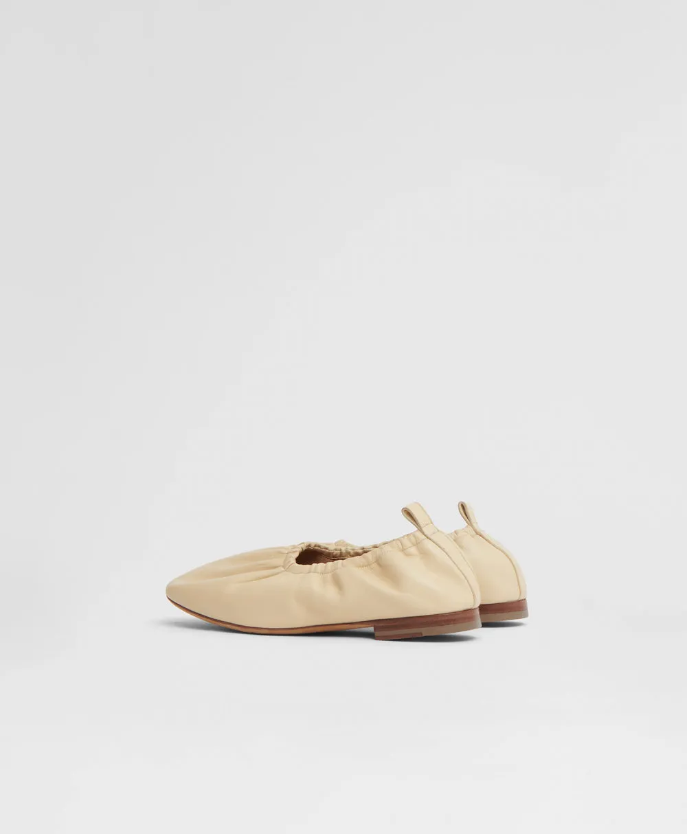 Ruched Ballerina - Dune