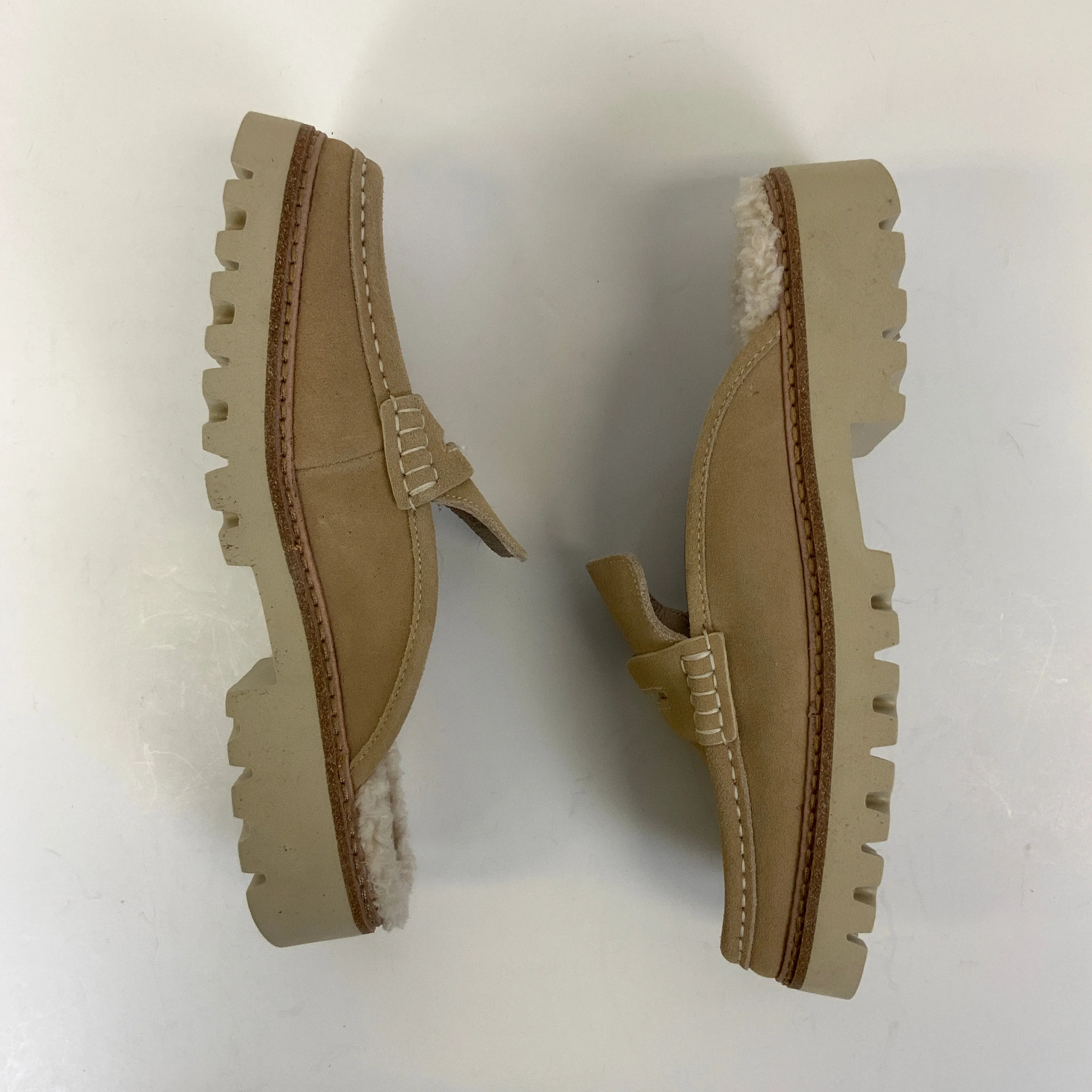 Shoes Flats By Donald Pliner In Tan, Size: 8